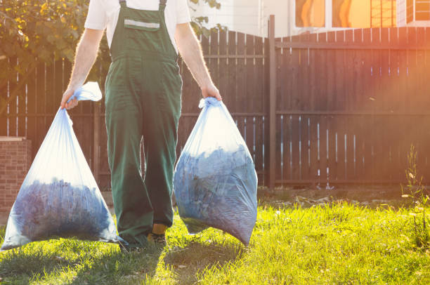 Best Yard Waste Removal  in Bay Village, OH